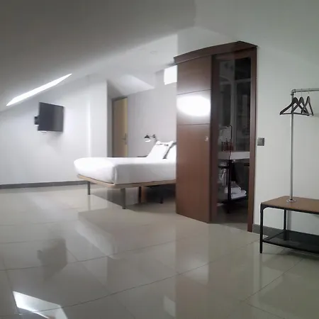 The Lights Hotel 2*