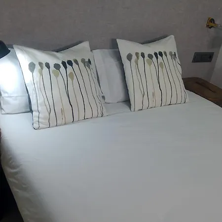Hotel The Lights 2*
