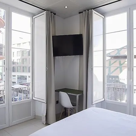 Hotel The Lights 2*
