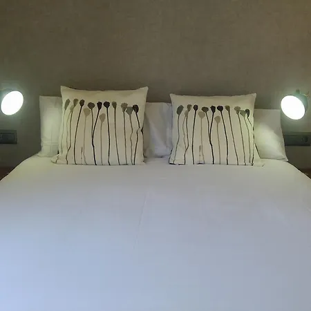 Hotel The Lights 2*